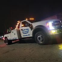 Tow near Everett Seattle Tacoma Bellingham Marysville towing